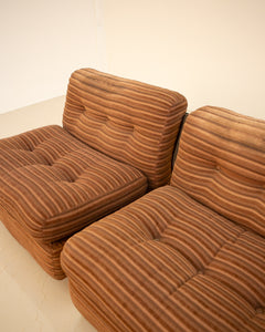 Pair of "Amanta" fabric armchairs by Mario Bellini for C&amp;B Italia 60's